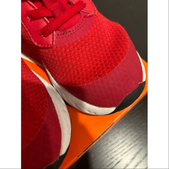 NOT FOR SALE- Boys Nike Revolution 5 Sneakers - Picture 2 of 8